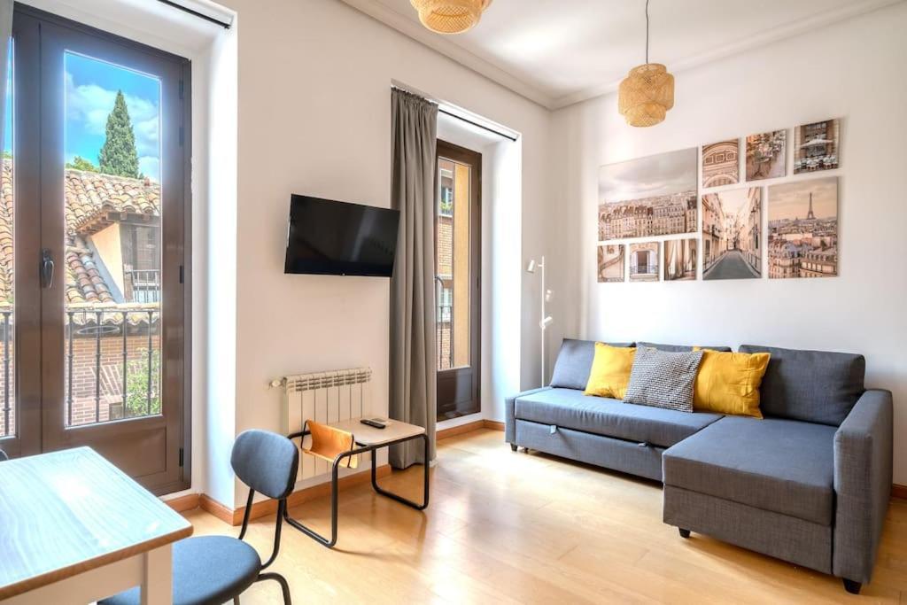 Flat In Barrio De Letras / Cervantes20 * Madryt